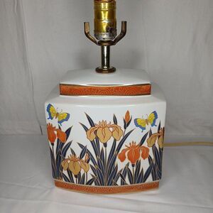 Vintage 1950s Asian Inspired Lamp Floral Butterlies Gold Metalic Accents